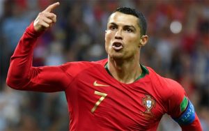 Ronaldo vẫn là 1 huyền thoại của bóng đá thế giới